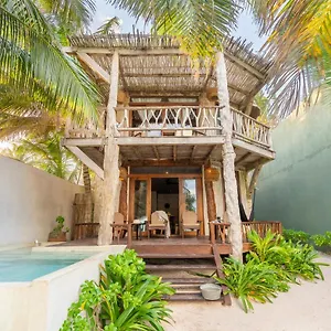 ** Hotel Casa Ganesh Tulum-Beachfront Hotel By Ahau Collection México